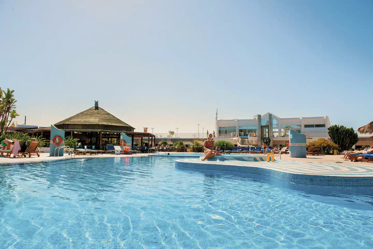 HL Club Playa Blanca Pool
