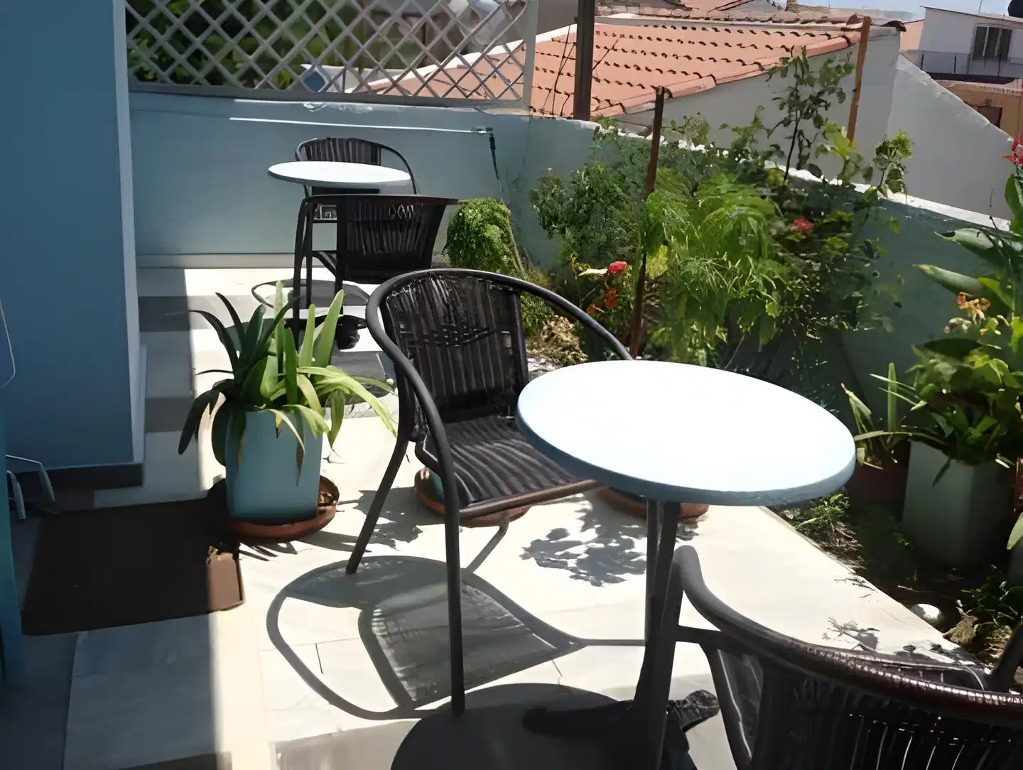 Zorbas Hotel & Studios Terrasse