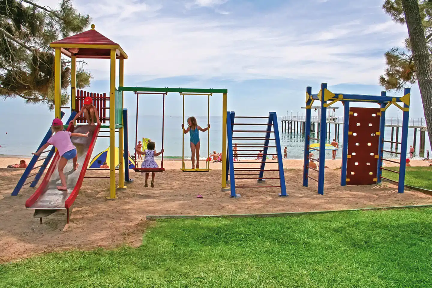 HVD Riviera Beach Hotel Sport und Entertainment