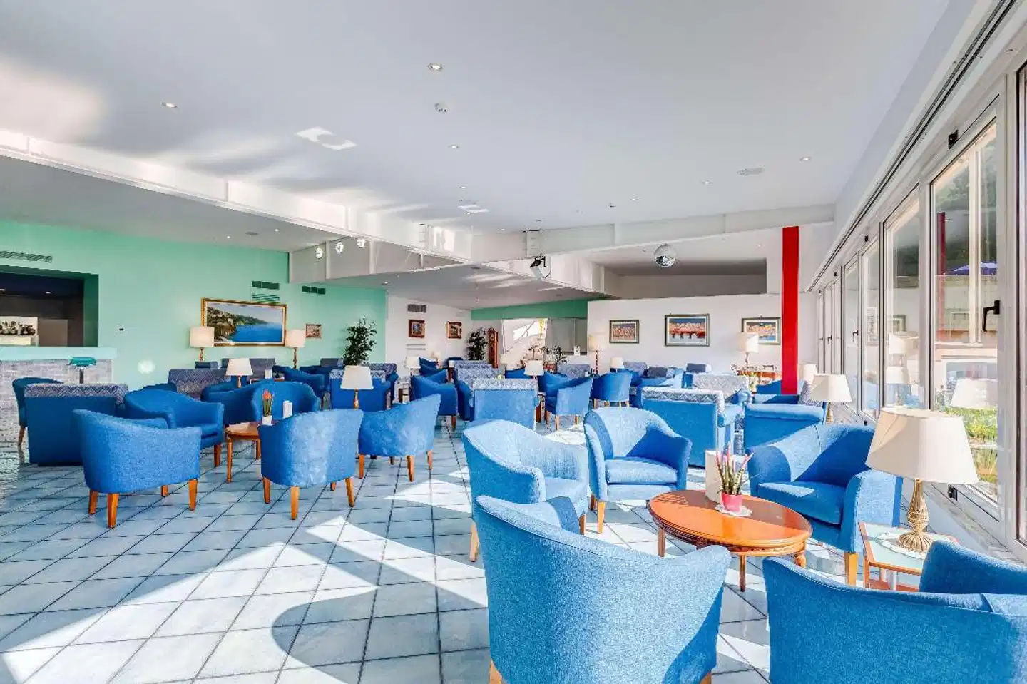 Best Western La Solara Bar