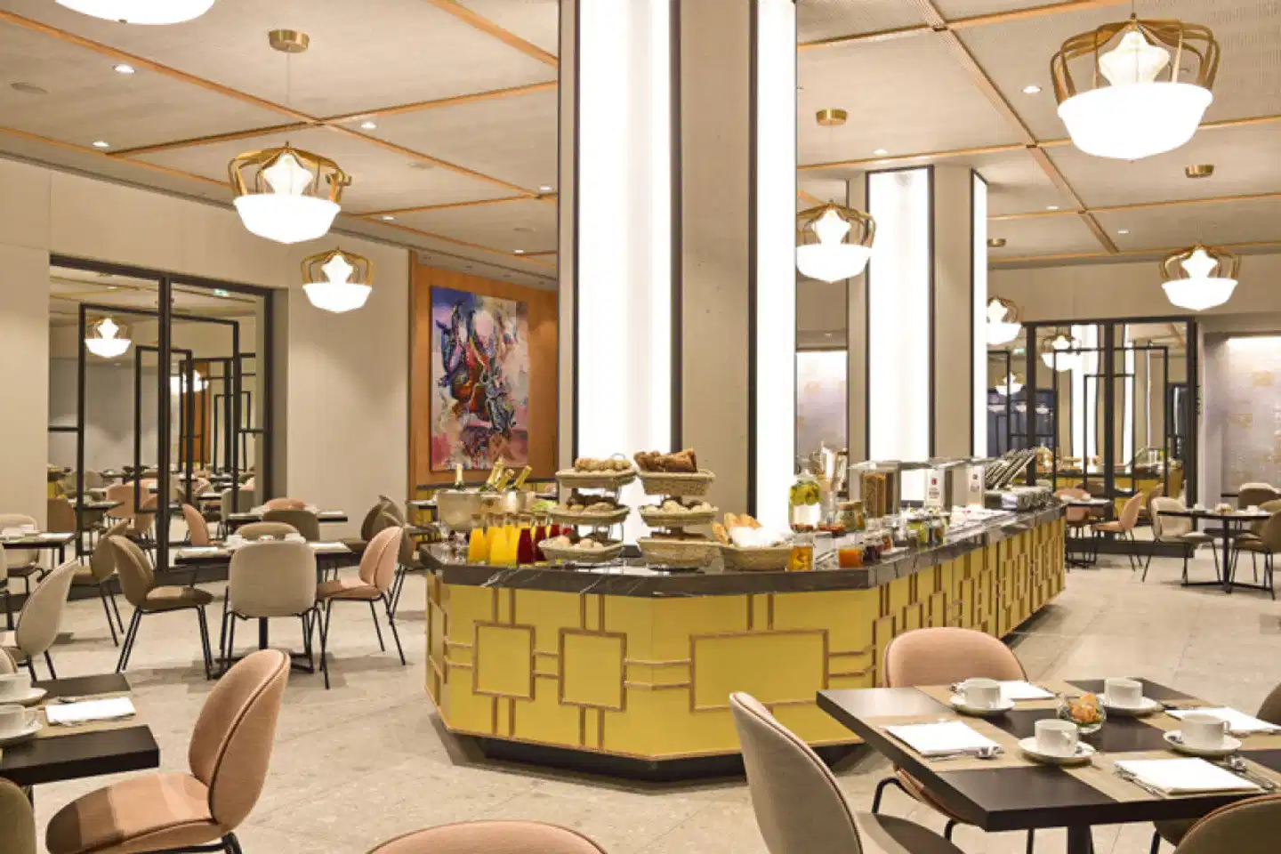 Porto Palacio by The Editory Restaurant