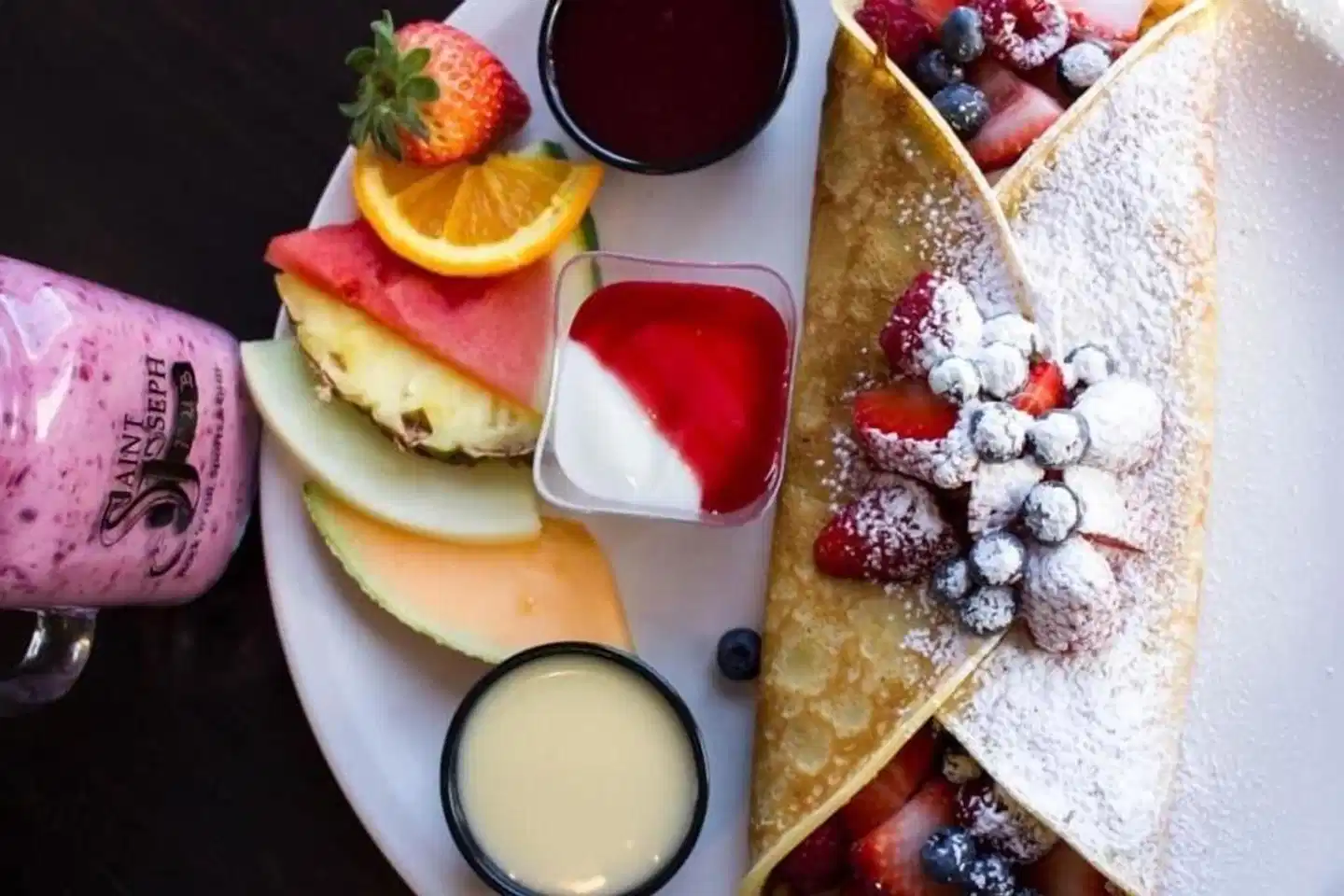 Riôtel Carleton-sur-Mer Sport und Entertainment