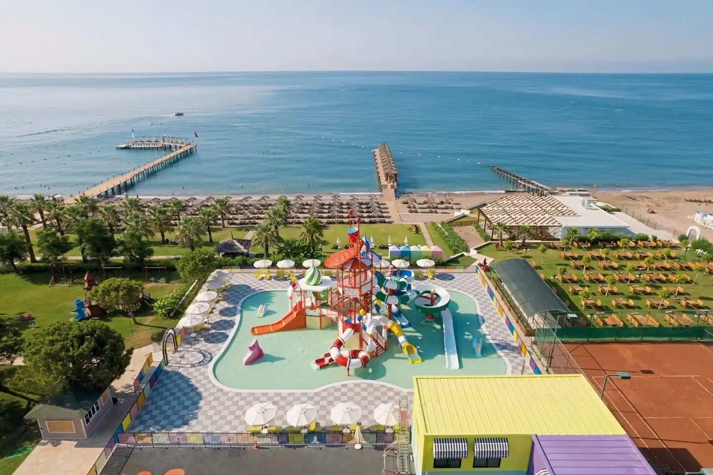 Kremlin Palace Strand