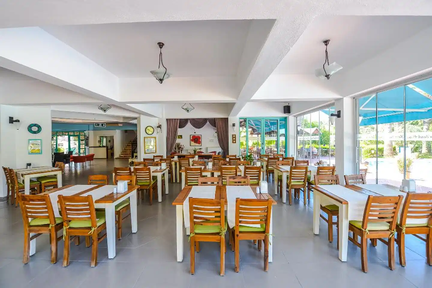 Rebin Beach Restaurant