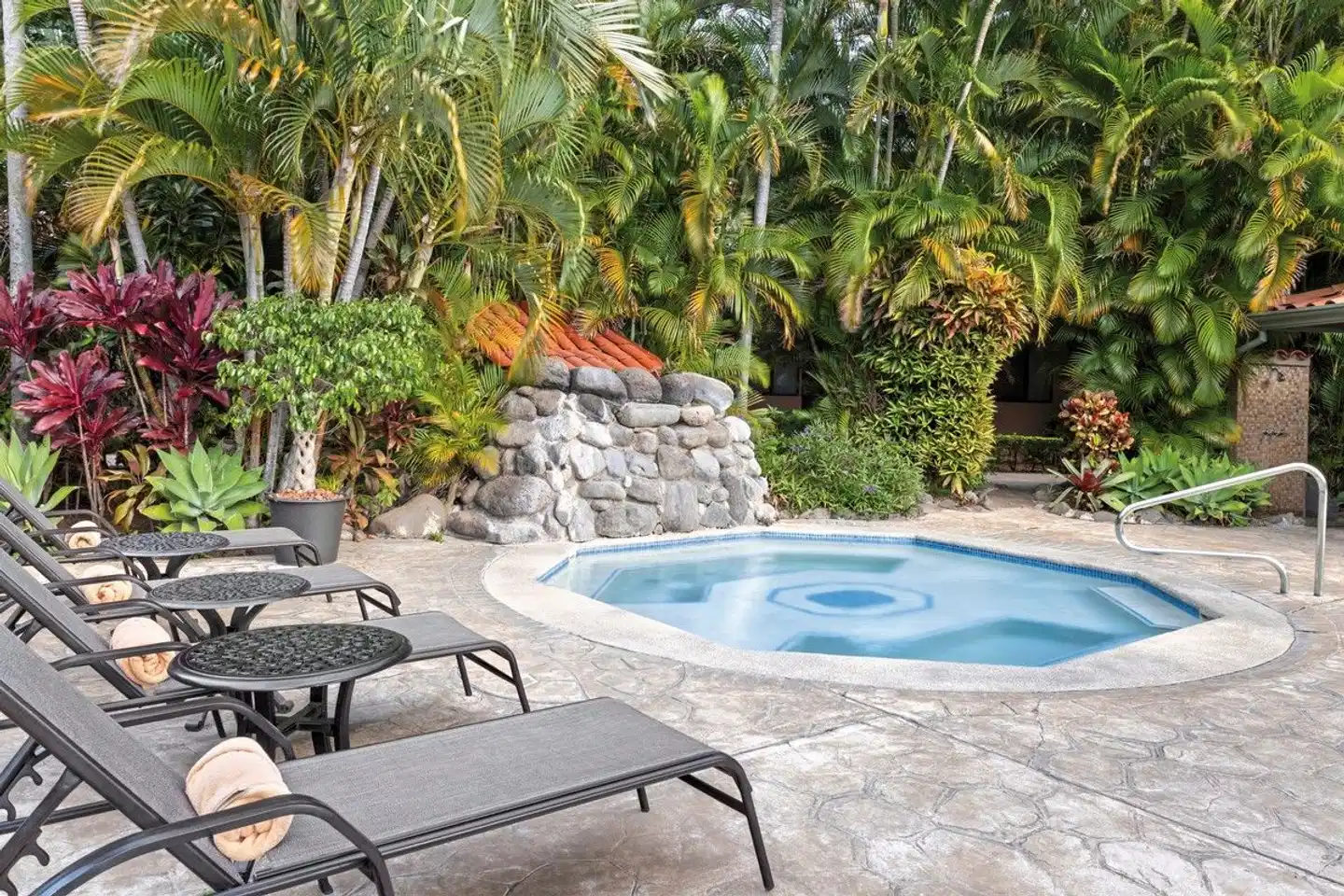 Doubletree Cariari by Hilton Pool