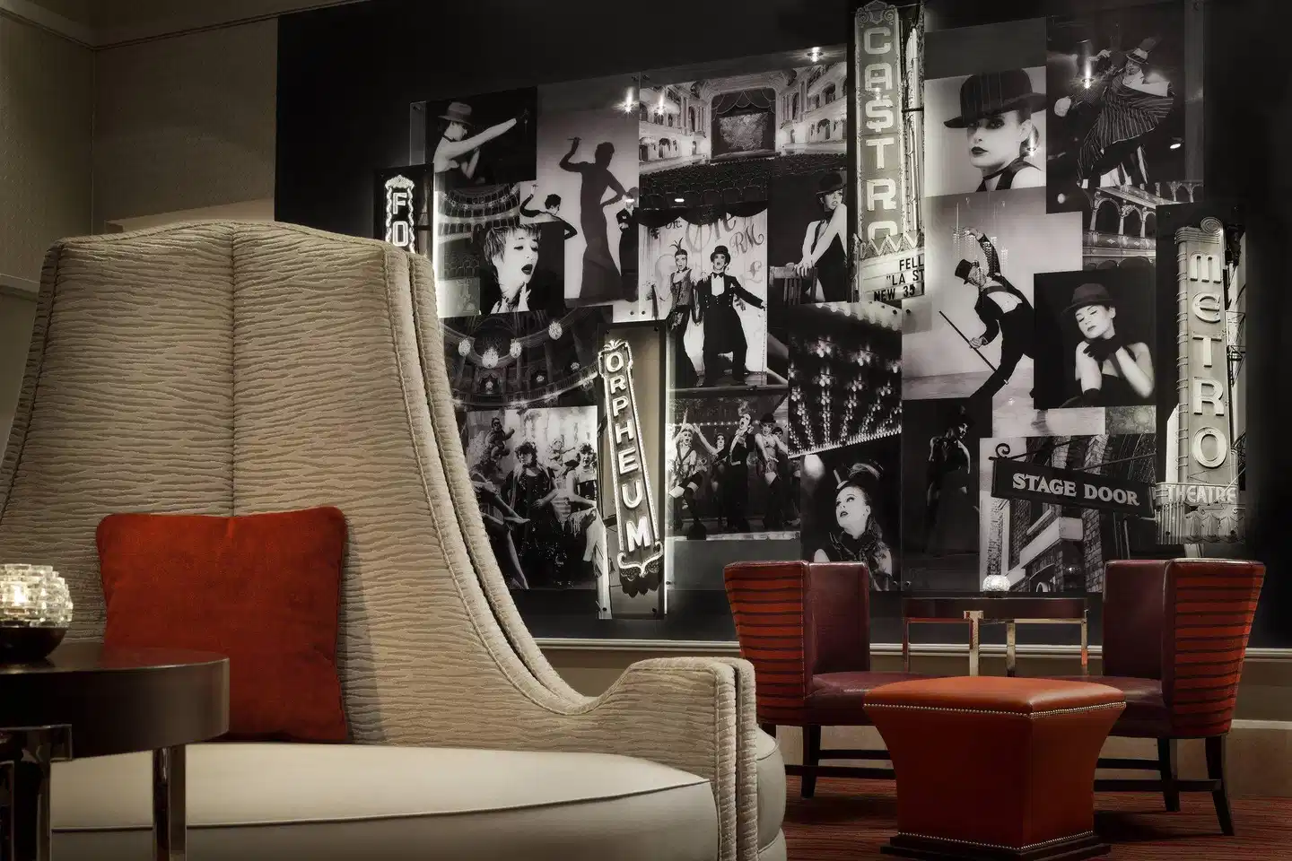 Hotel Adagio, Autograph Collection Bar