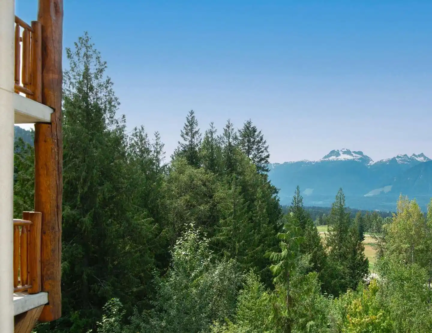 Coast Hillcrest Hotel Landschaft