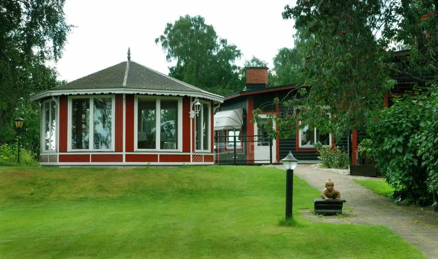 Hotel Ullinge, Sure Hotel Collection by Best Western Aussenansicht