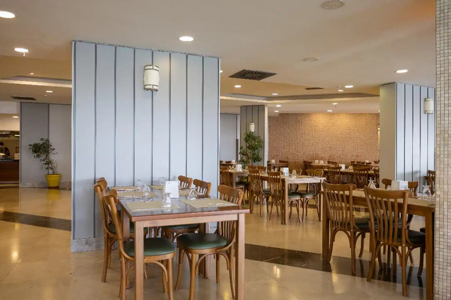 Azure by Yelken Hotel Bar