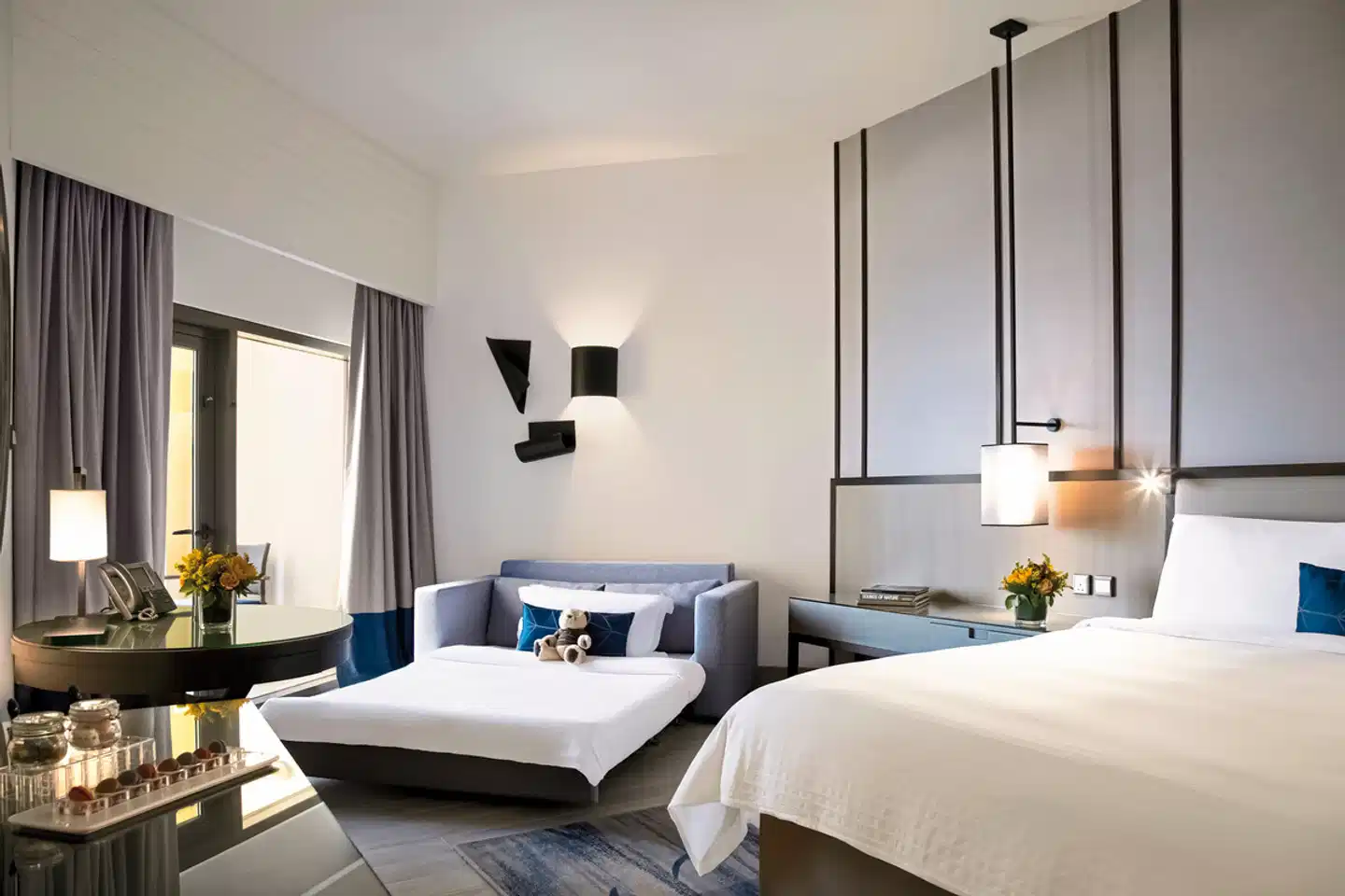 Amwaj Rotana Jumeirah Beach ACCOMMODATION