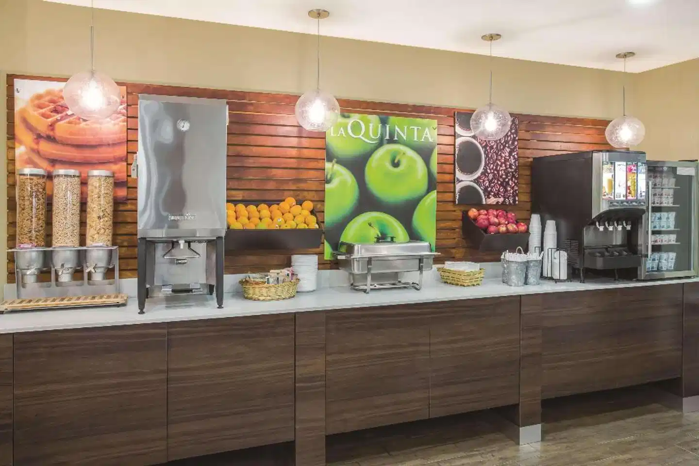 La Quinta Inn & Suites Oceanfront Daytona Beach Restaurant