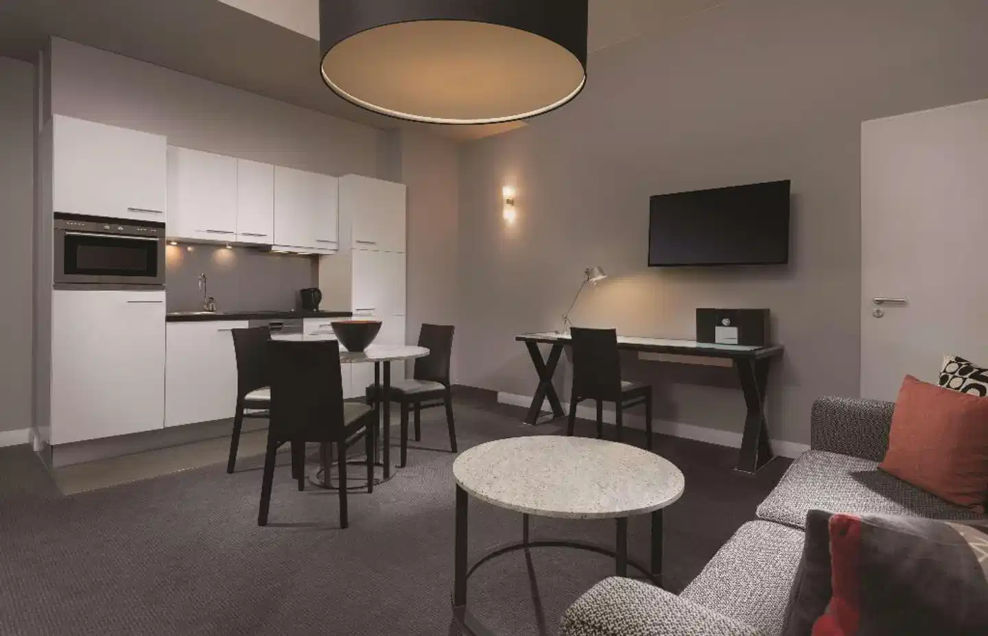 Adina Checkpoint Charlie Wohnbeispiel