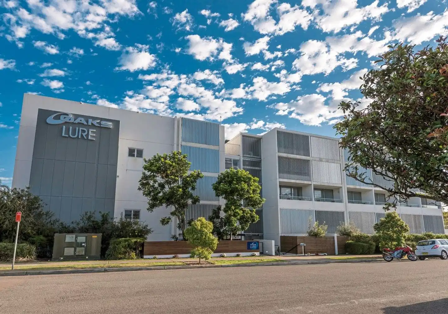 Oaks Nelson Bay Lure Suites Aussenansicht