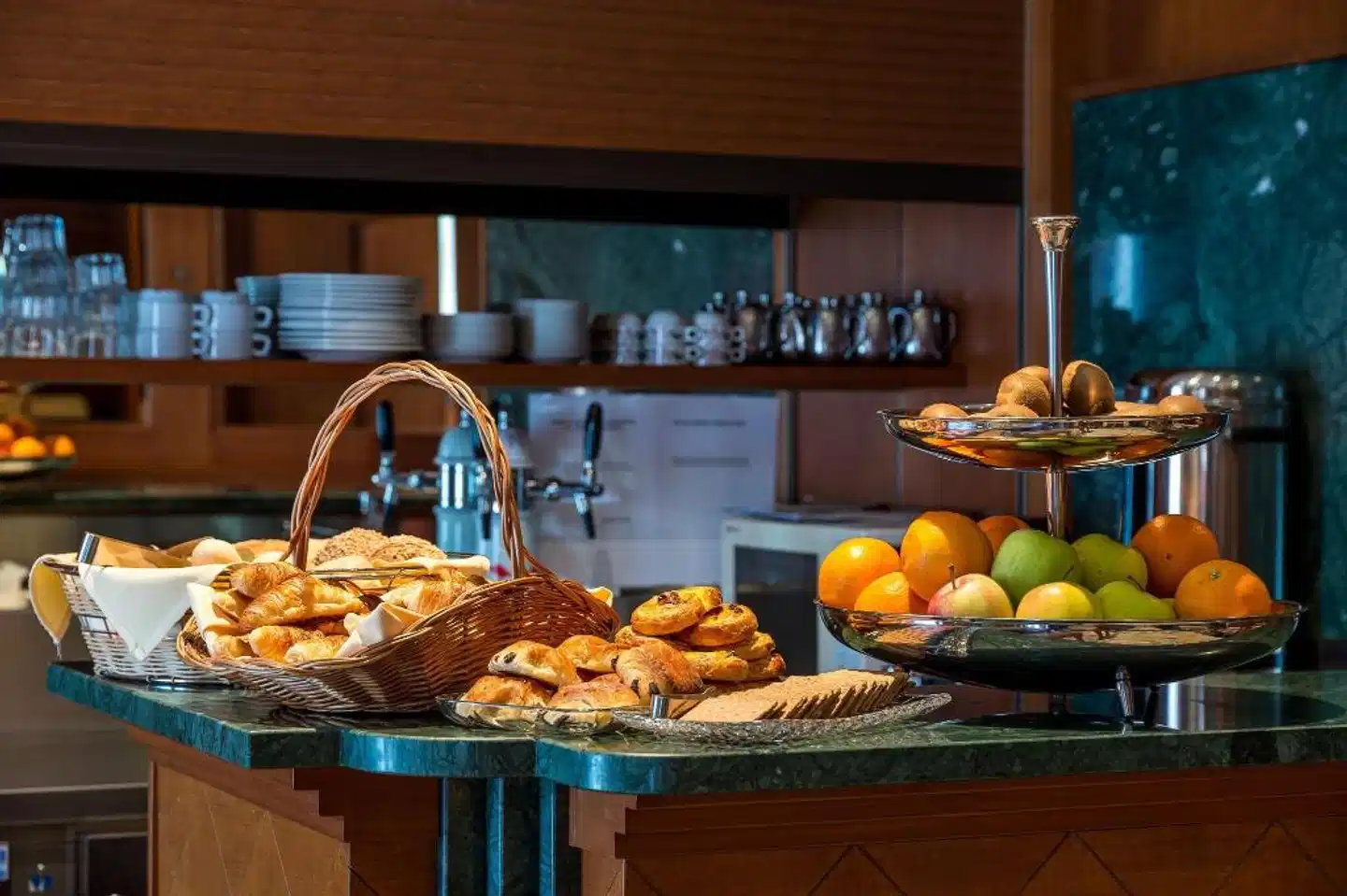 Diplomate Restaurant