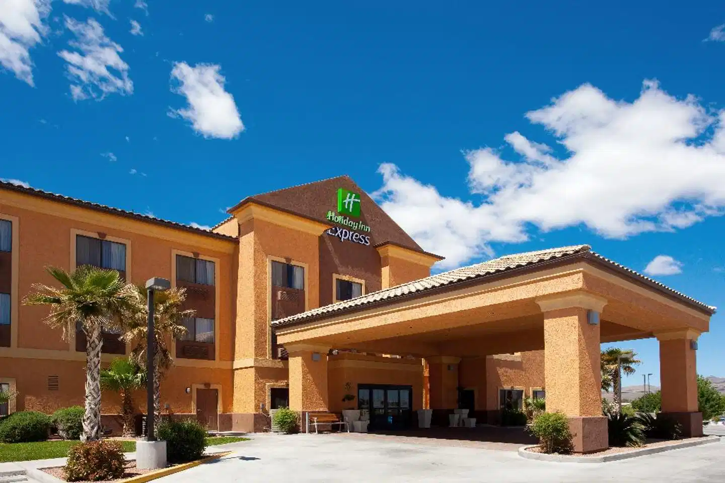 Holiday Inn Express & Suites Kingman Aussenansicht