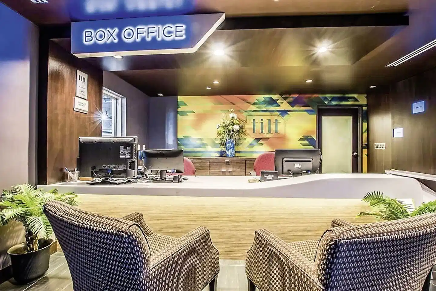 Tilt Hotel Universal/Hollywood, Ascend Hotel Collection Bar