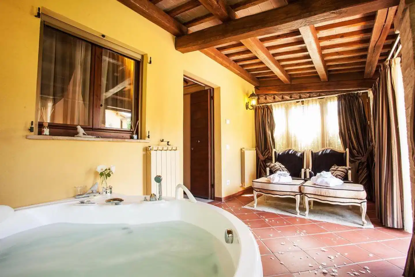 Resort e Spa San Crispino Badezimmer