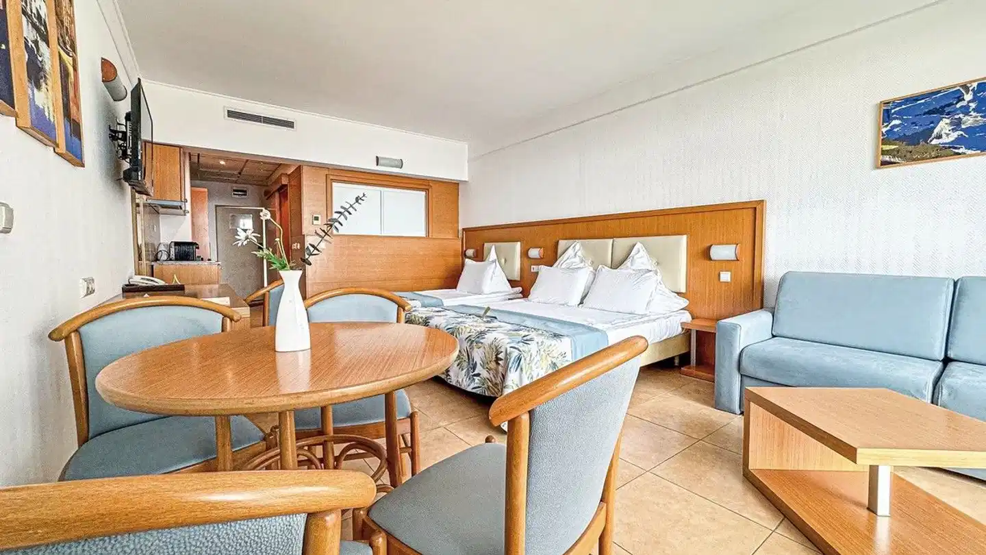 Flamingo Grand Hotel & Spa ACCOMMODATION