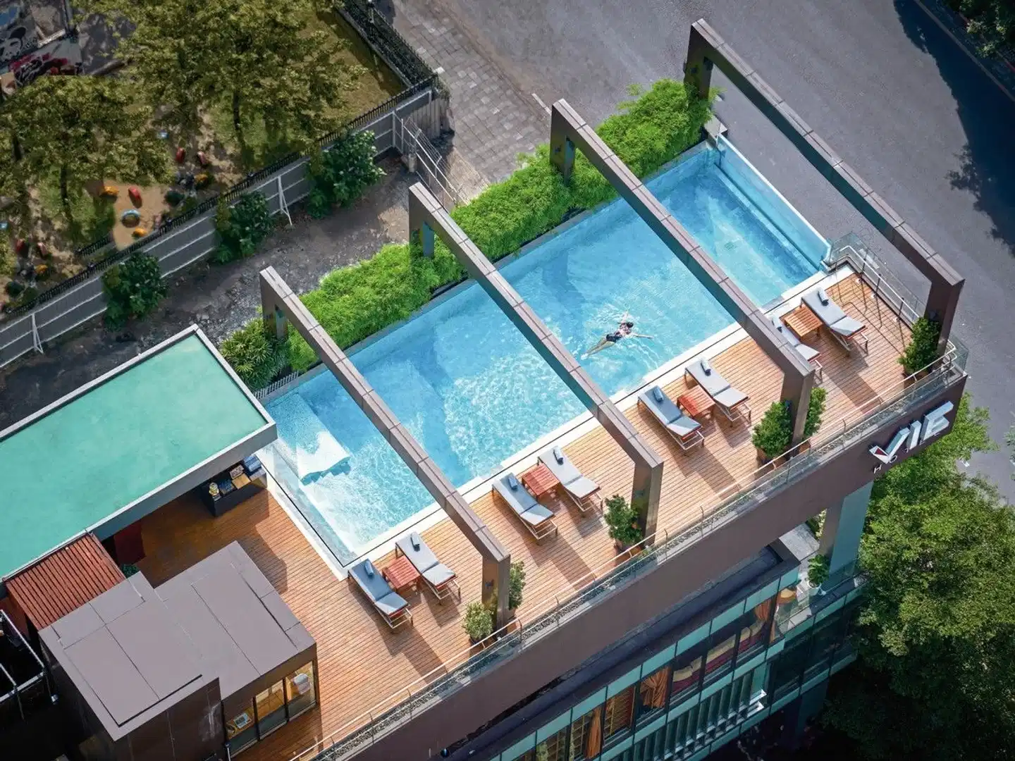 VIE Hotel Bangkok - MGallery Pool