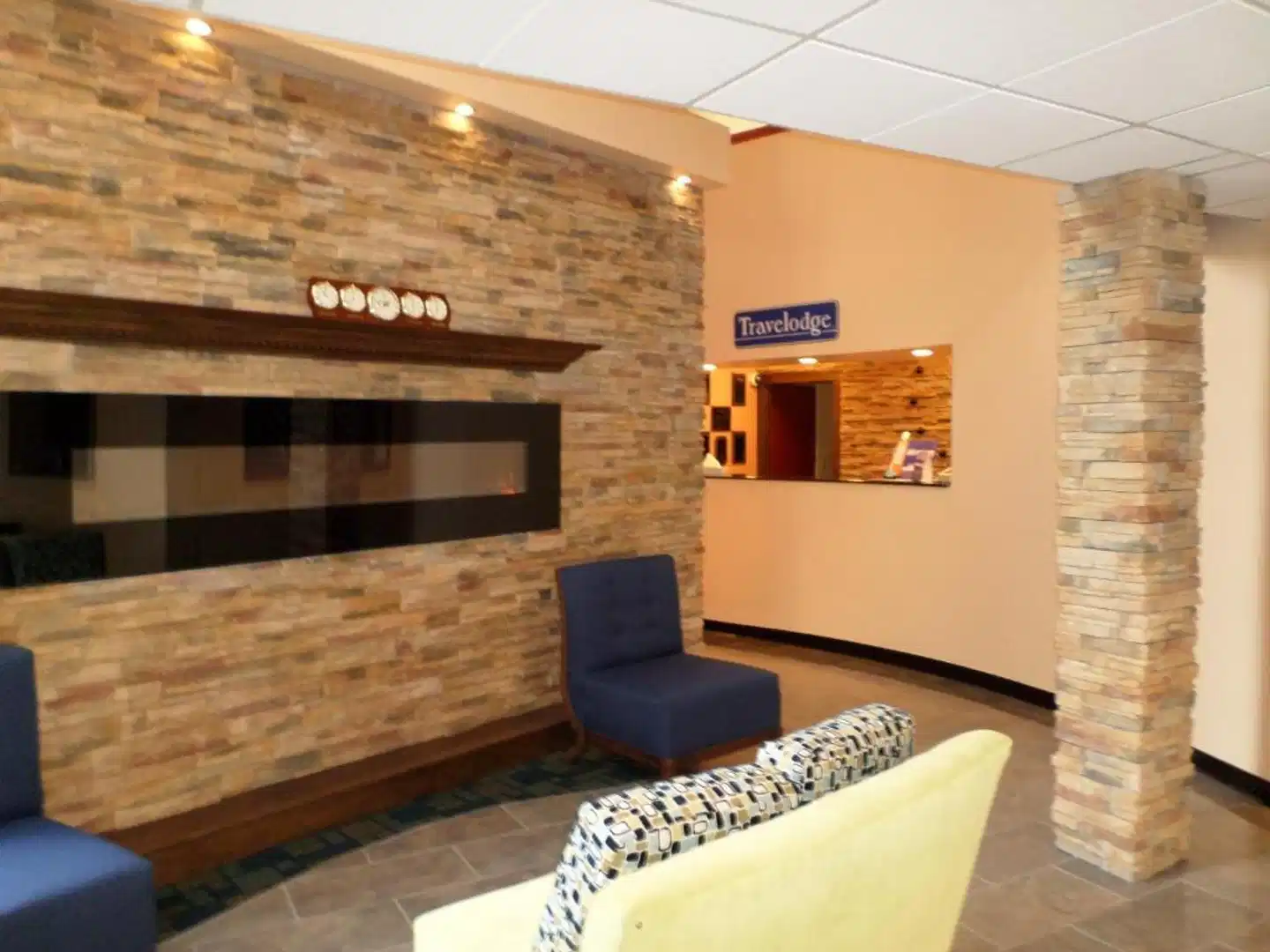 Travelodge by Wyndham Cleveland Lakewood Wohnbeispiel