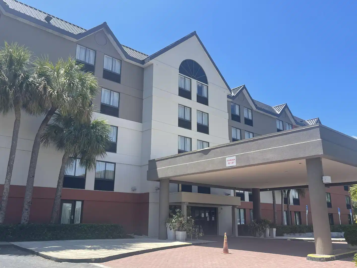 Holiday Inn Express & Suites Ft Lauderdale N - Exec Airport Aussenansicht