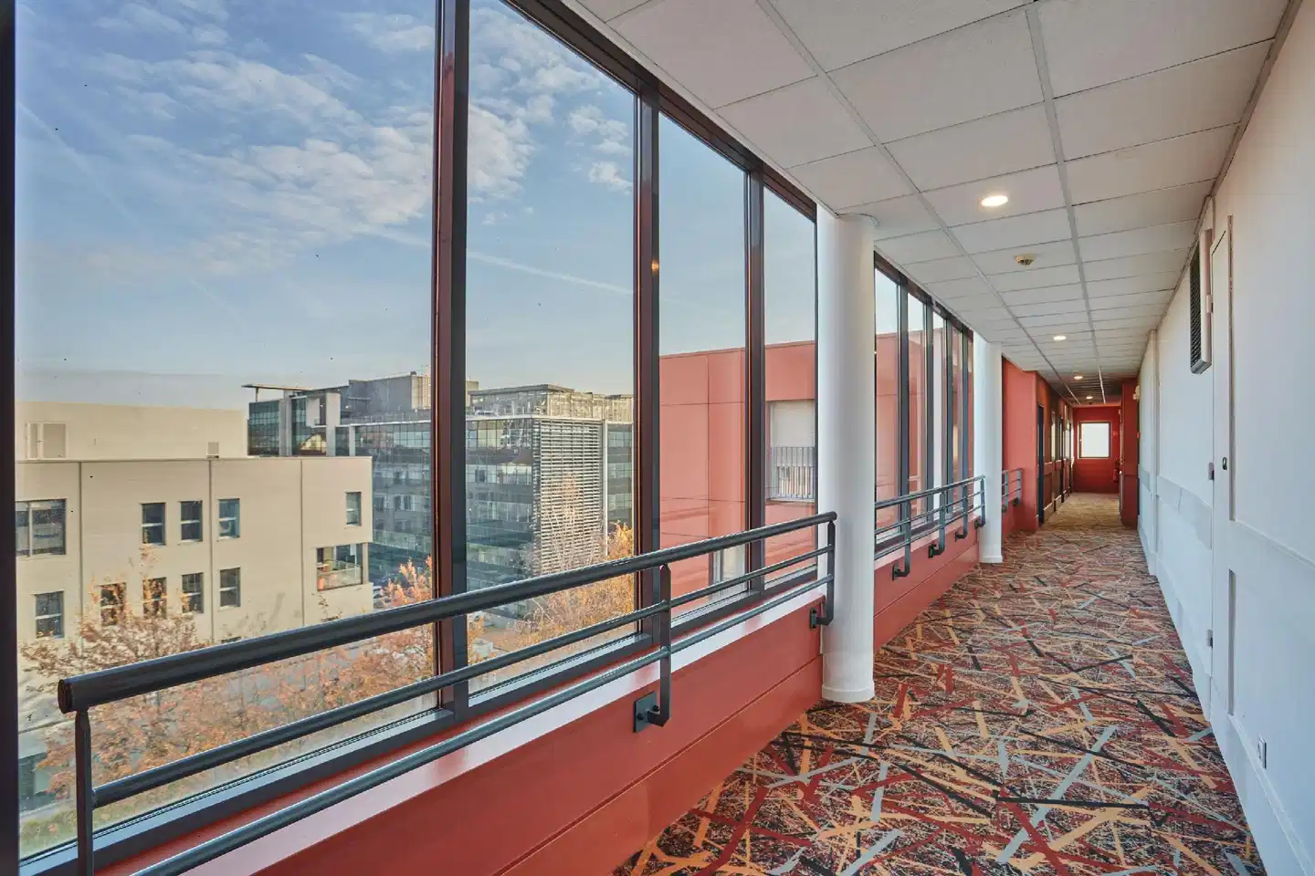 Appart hotel Odalys Lyon Bioparc Lyon Est Hallenbad