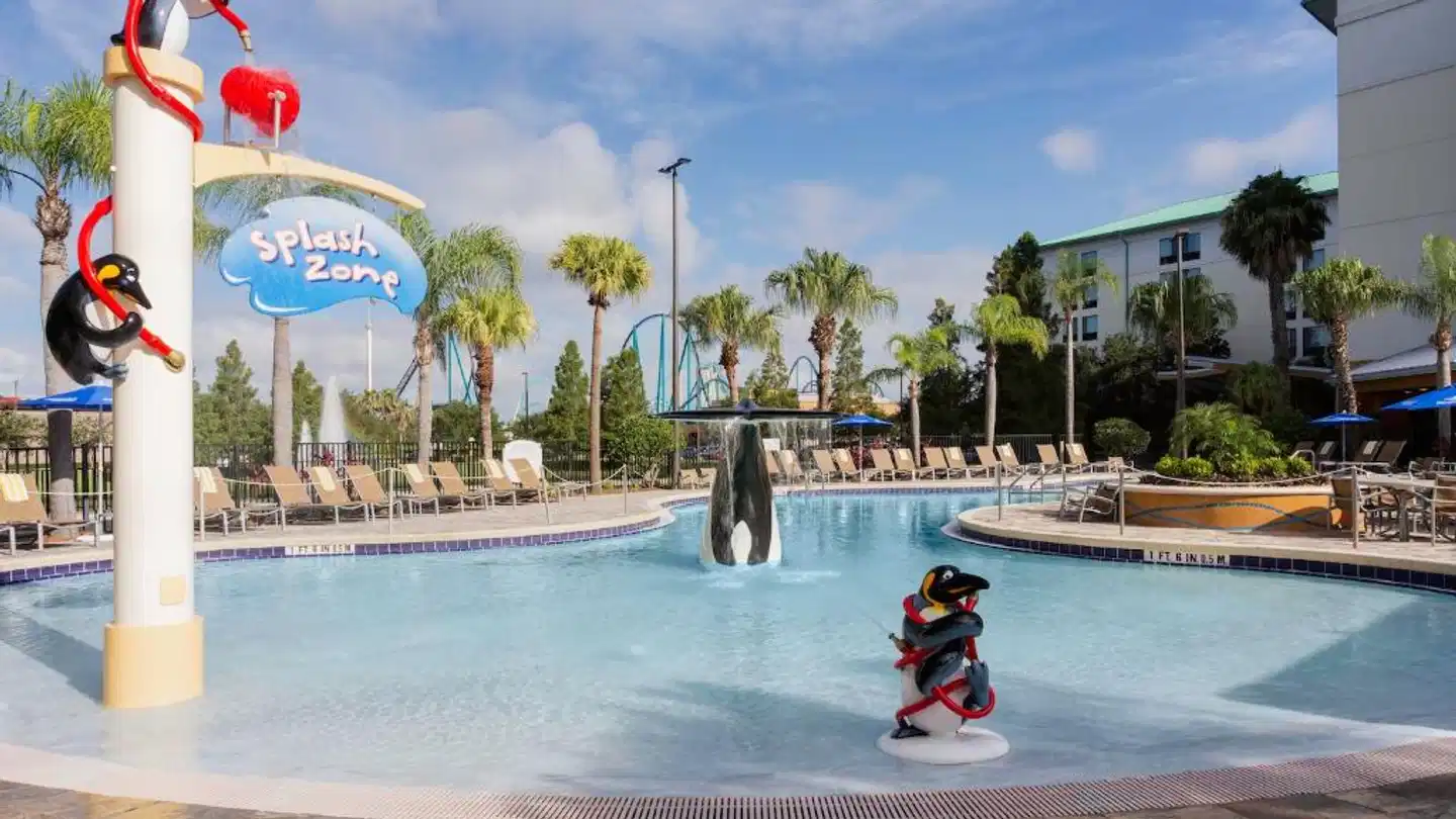Fairfield Inn & Suites by Marriott Orlando At SeaWorld Pool