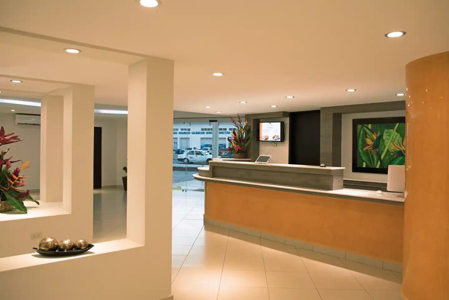 Tulija Palenque Lobby