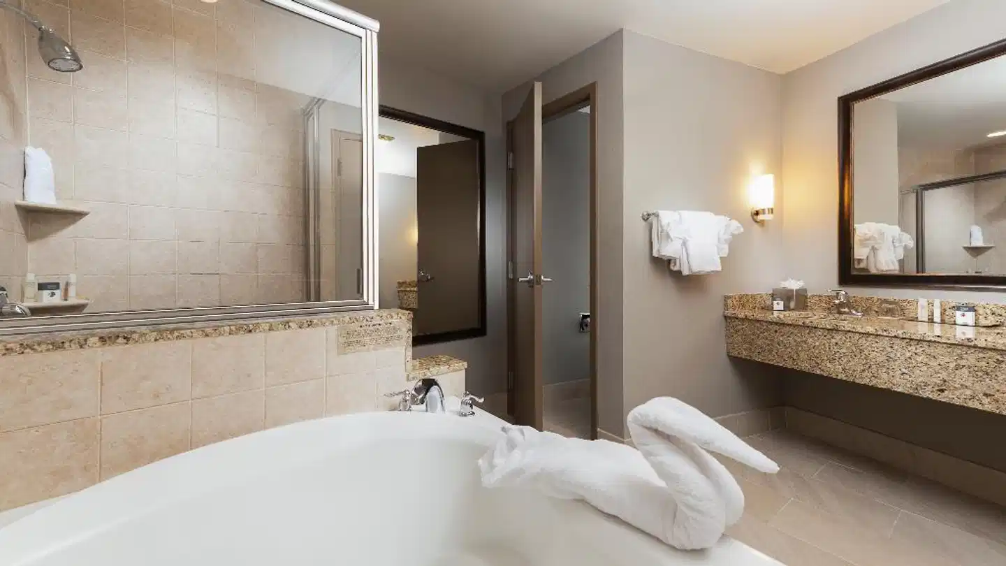 DoubleTree by Hilton West Palm Beach Airport Badezimmer