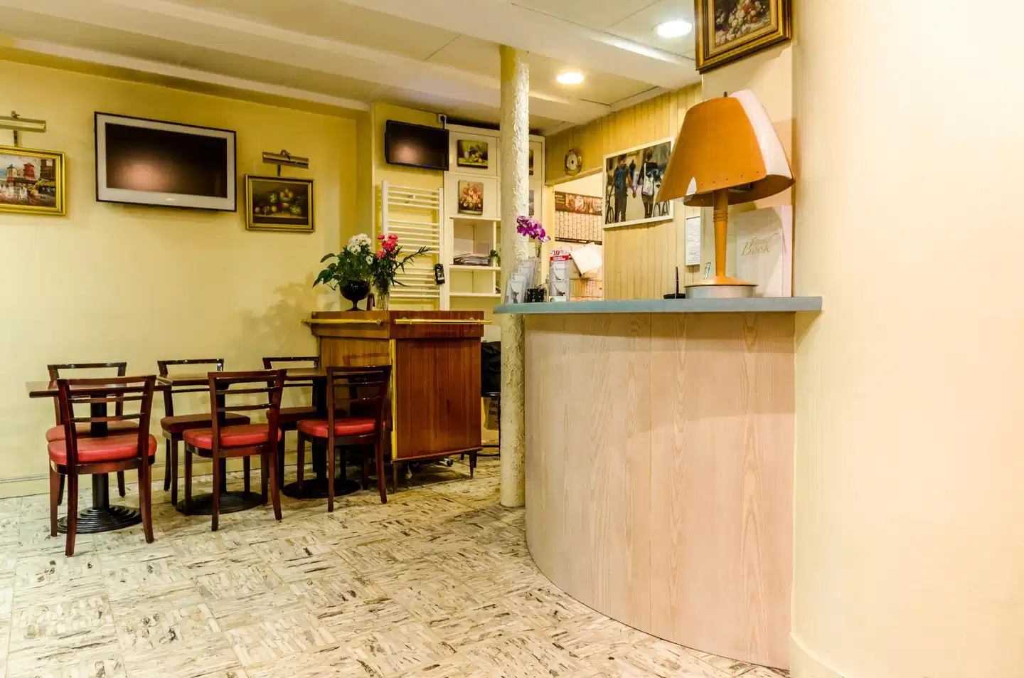 Avenir Hotel Montmartre Bar