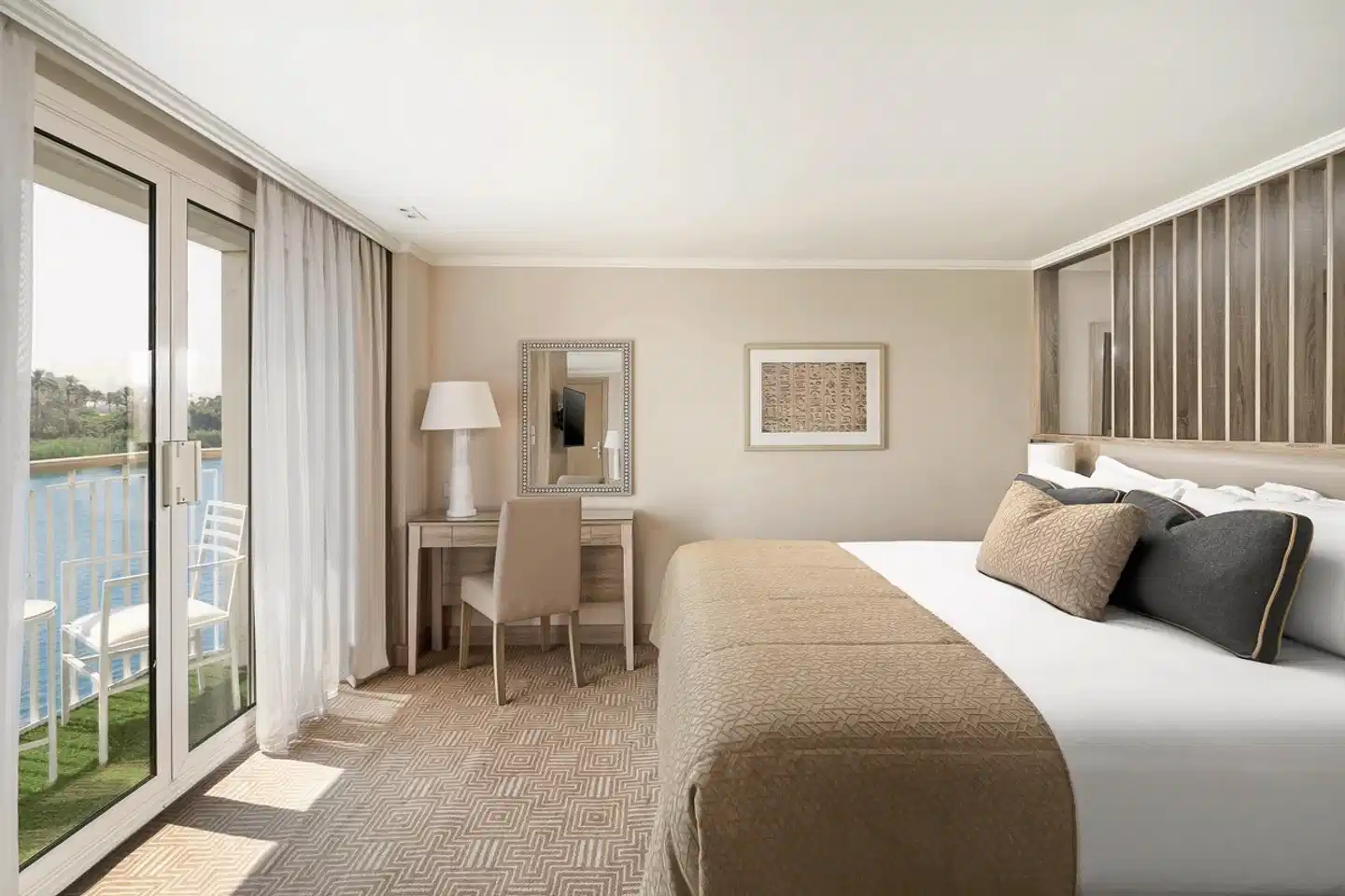 Klassische Nilkreuzfahrt mit Jaz Viceroy Wohnbeispiel