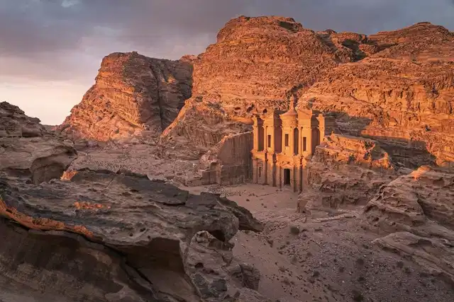 Jordanien: Mosaike, Felsenstätte und heilendes Wasser Landschaft