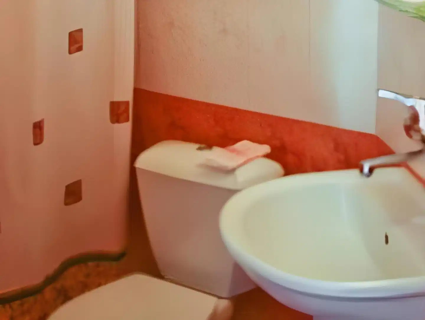 Balaton Hotel Badezimmer