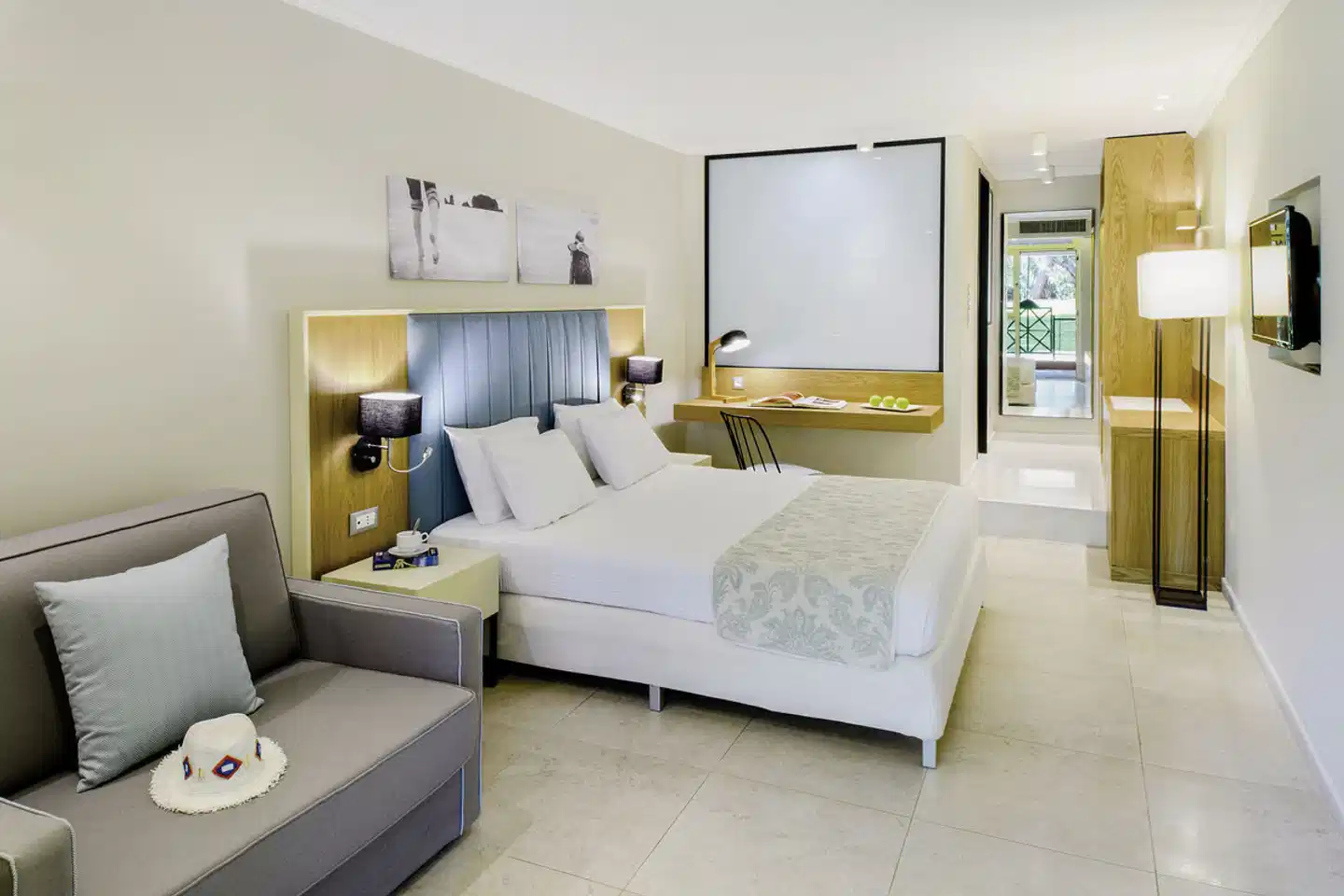 Portes Beach ACCOMMODATION