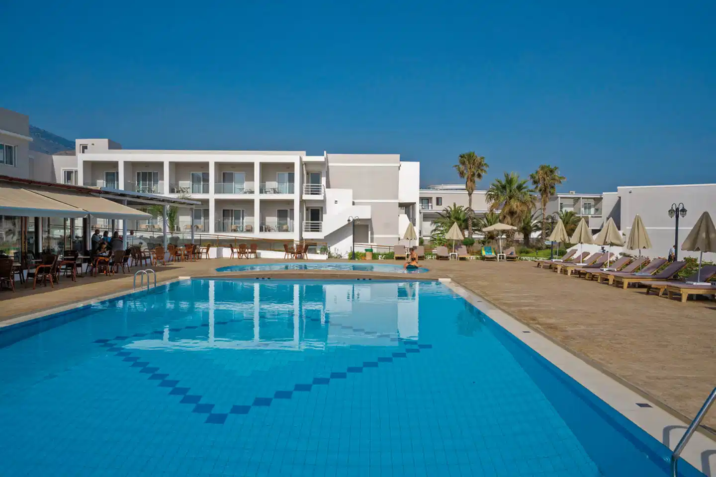 Delfina Tropic Beach Pool