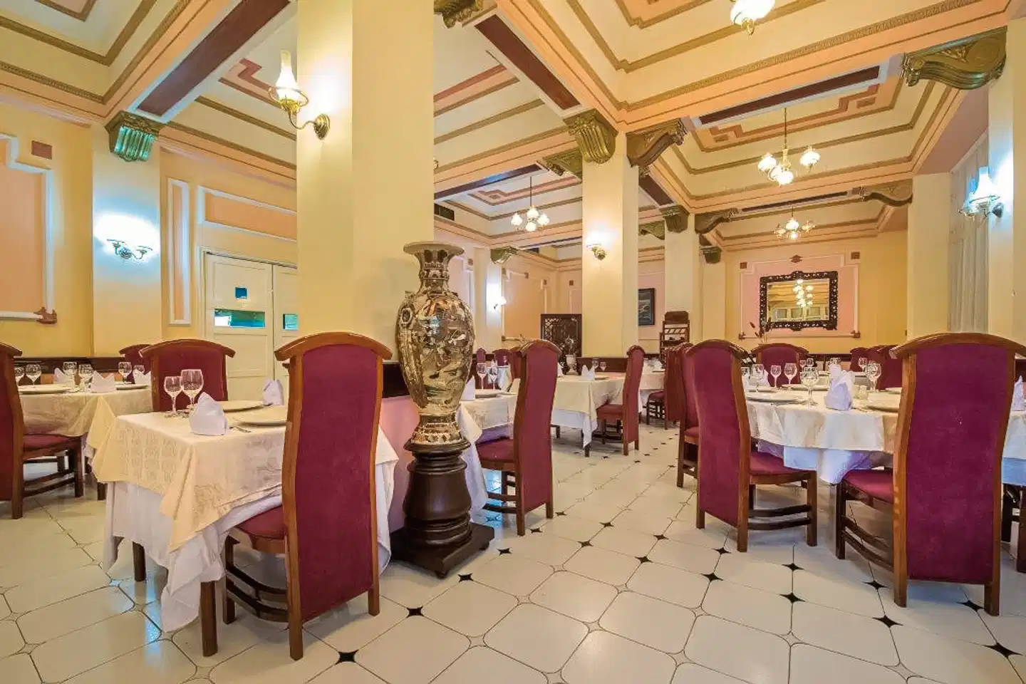 Plaza Restaurant