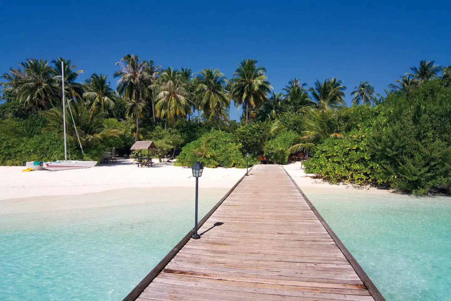 Embudu Village Maldives Strand