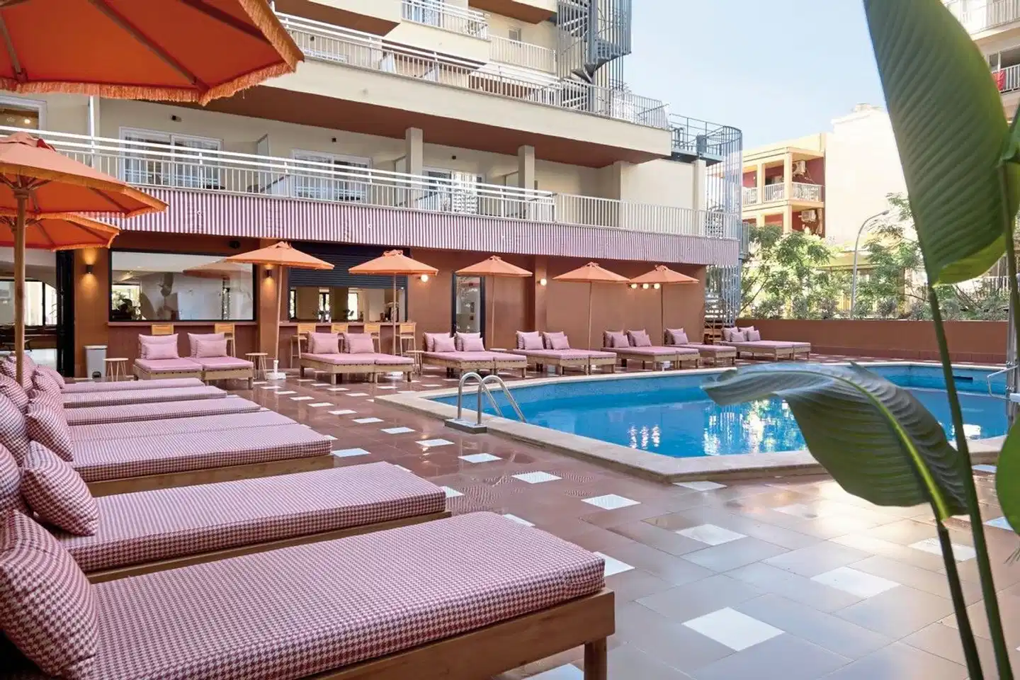 tent Bahia de Palma Pool