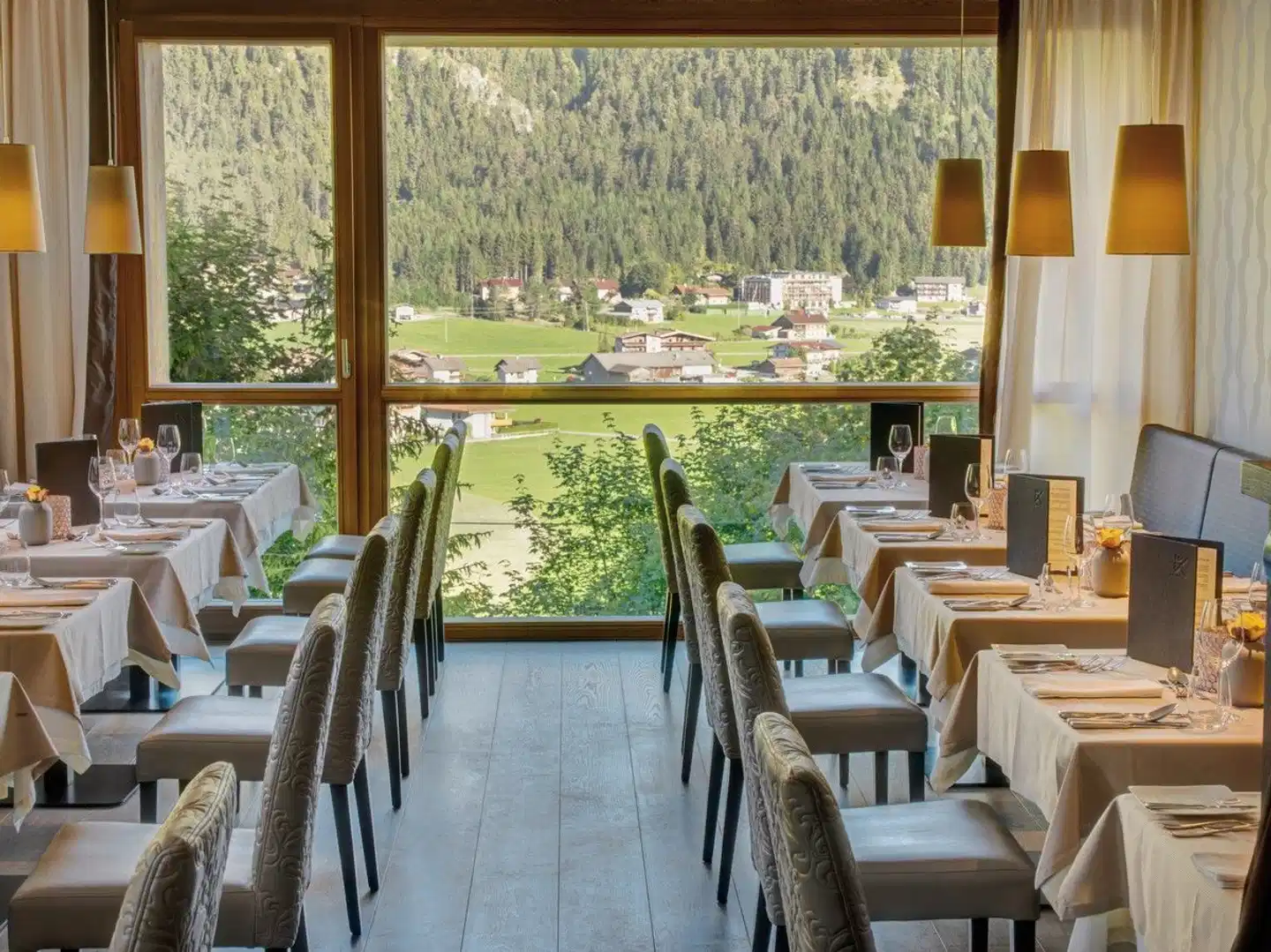 DAS KRONTHALER Alpine Lifestyle Hotel Restaurant