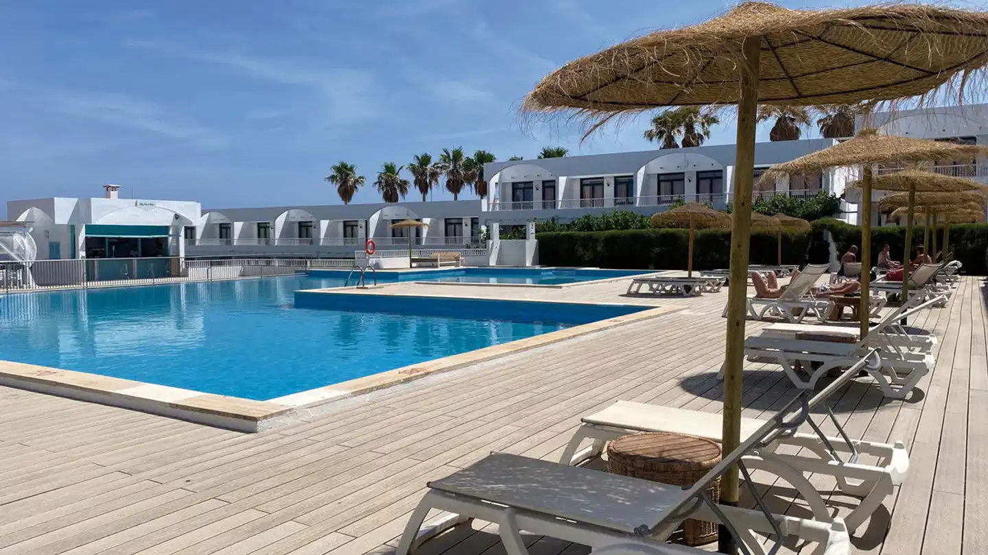 Beach Club Menorca Pool