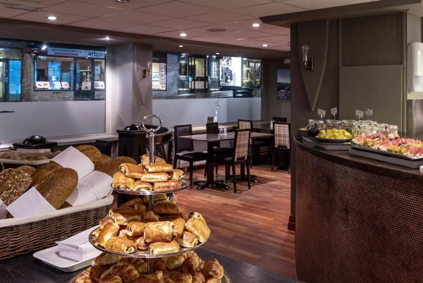 First Hotel Millennium Restaurant