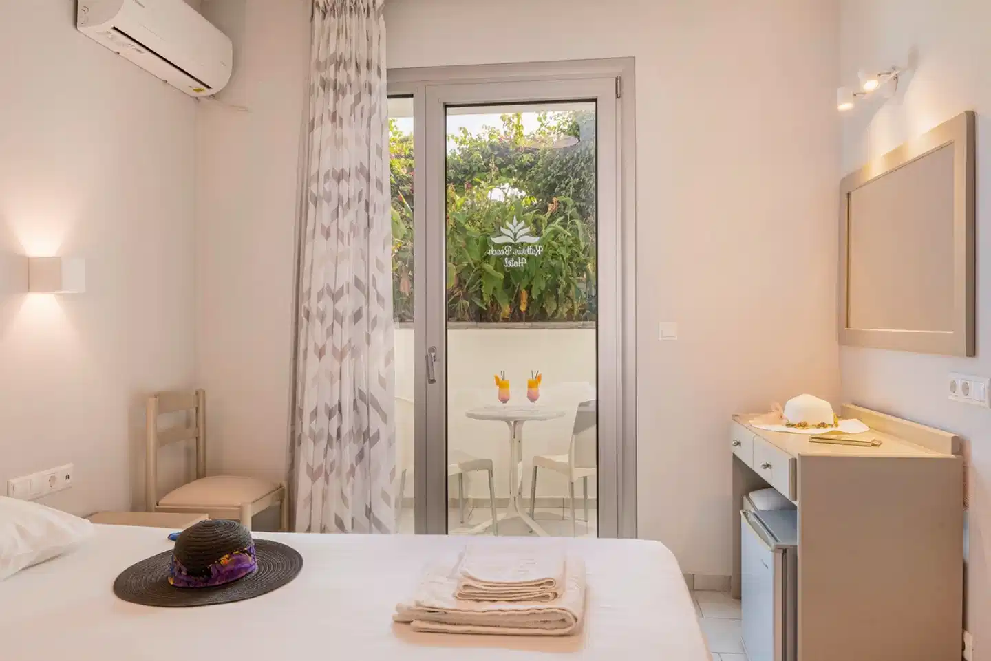 Kathrin Beach BATHROOM