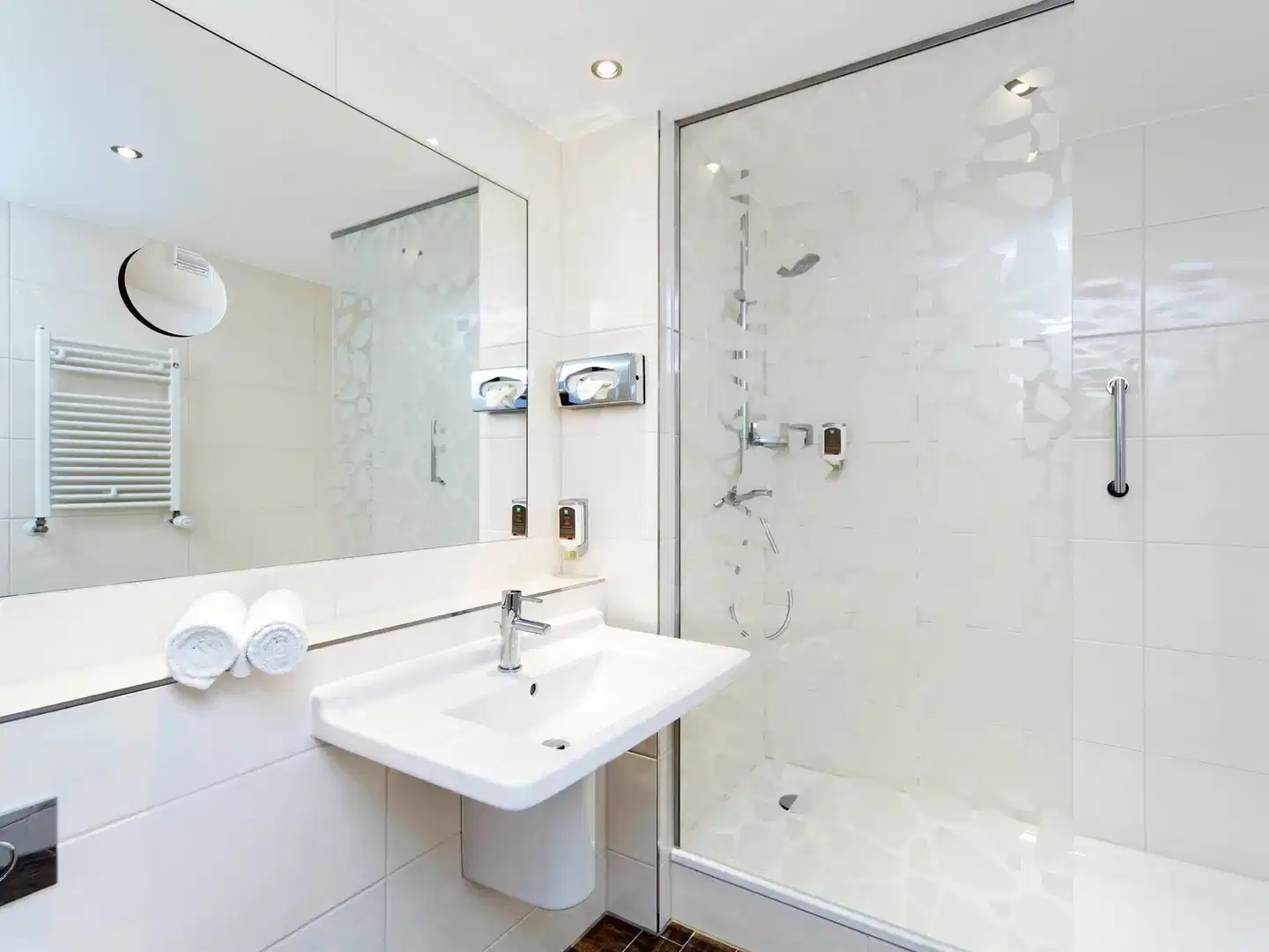 Premier Inn Stuttgart Bad Cannstatt Badezimmer