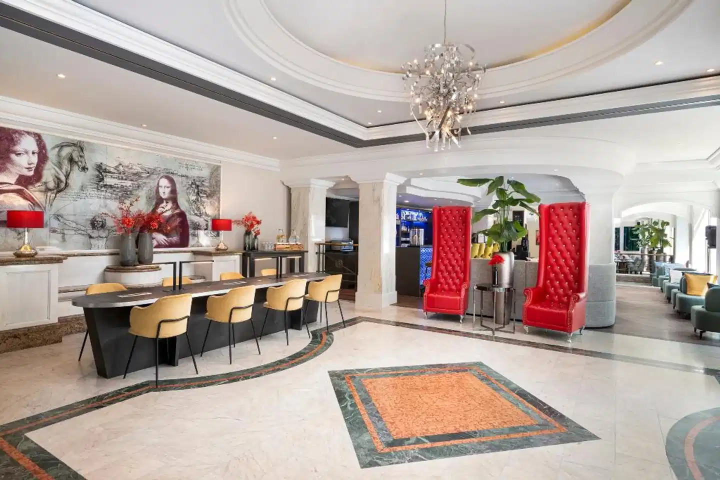 Leonardo Hotel Düsseldorf City Center Lobby