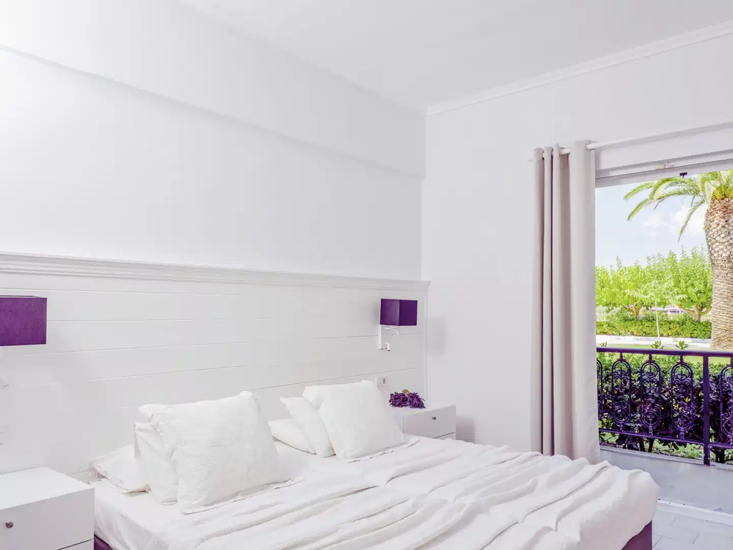 Sirocco ACCOMMODATION