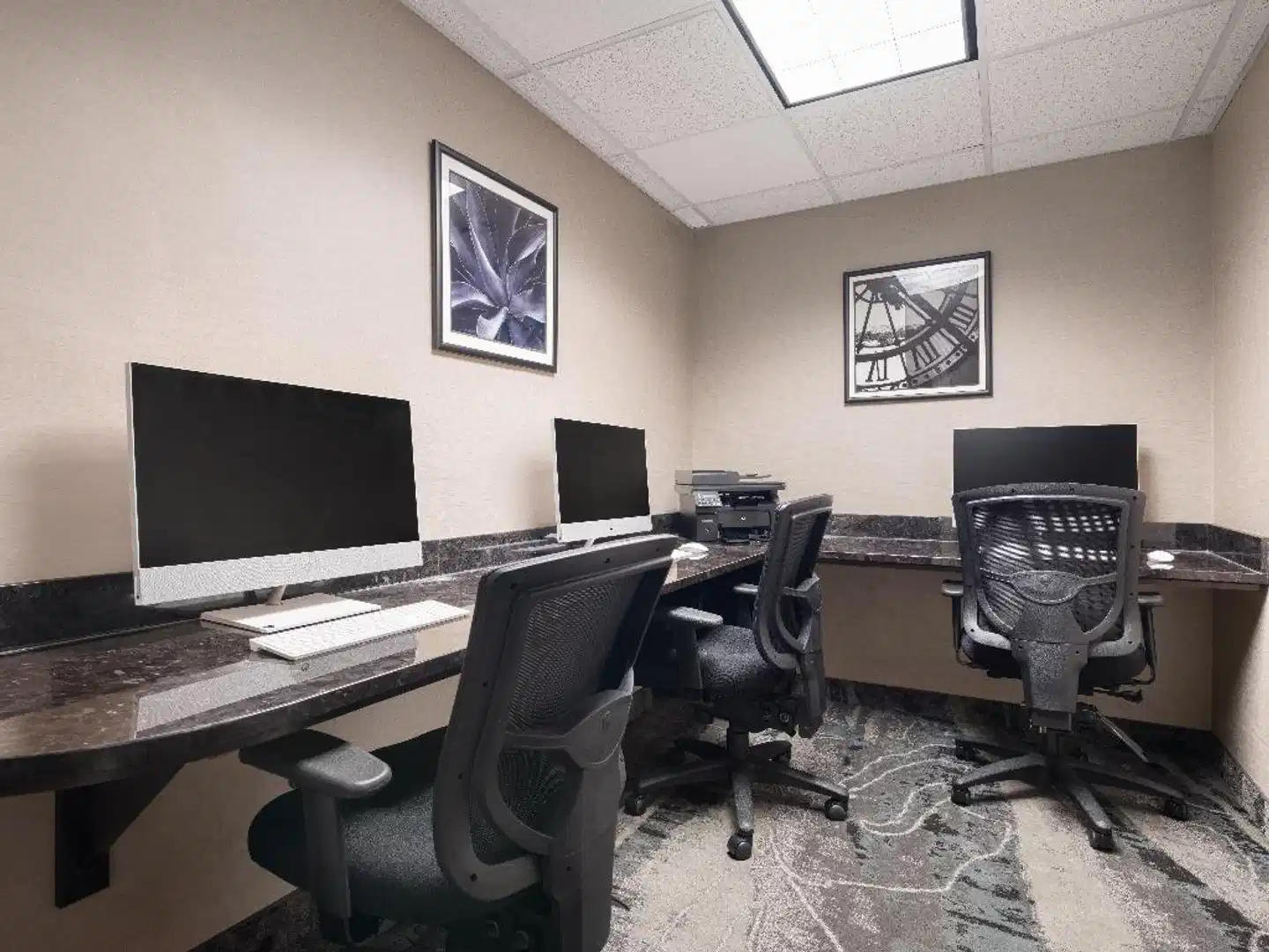 Holiday Inn Calgary Airport Sport und Entertainment