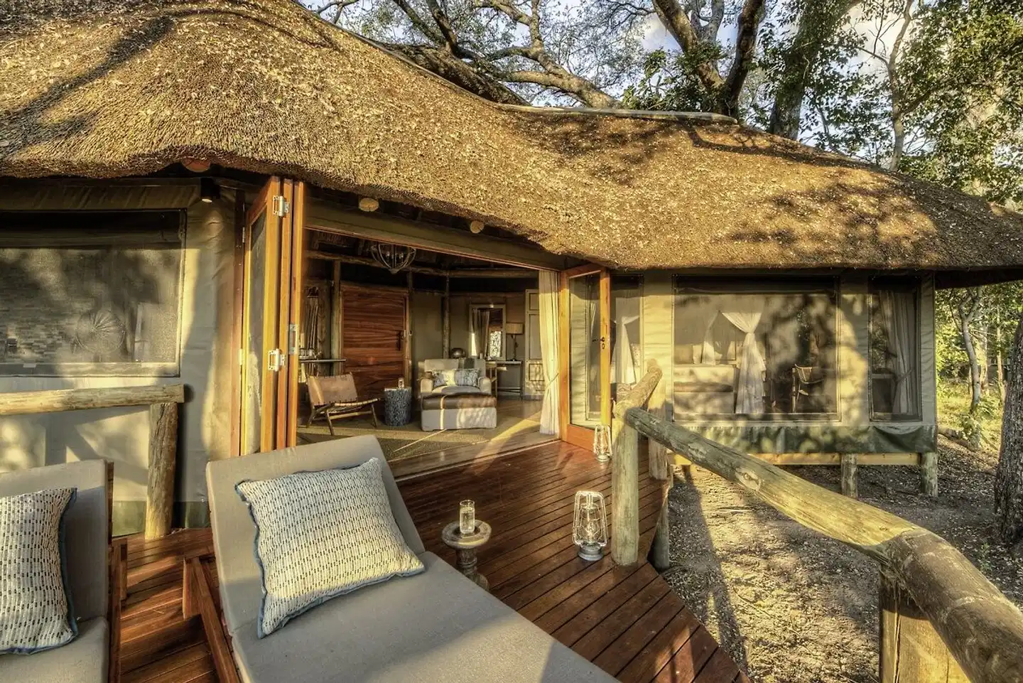 Camp Moremi Terrasse