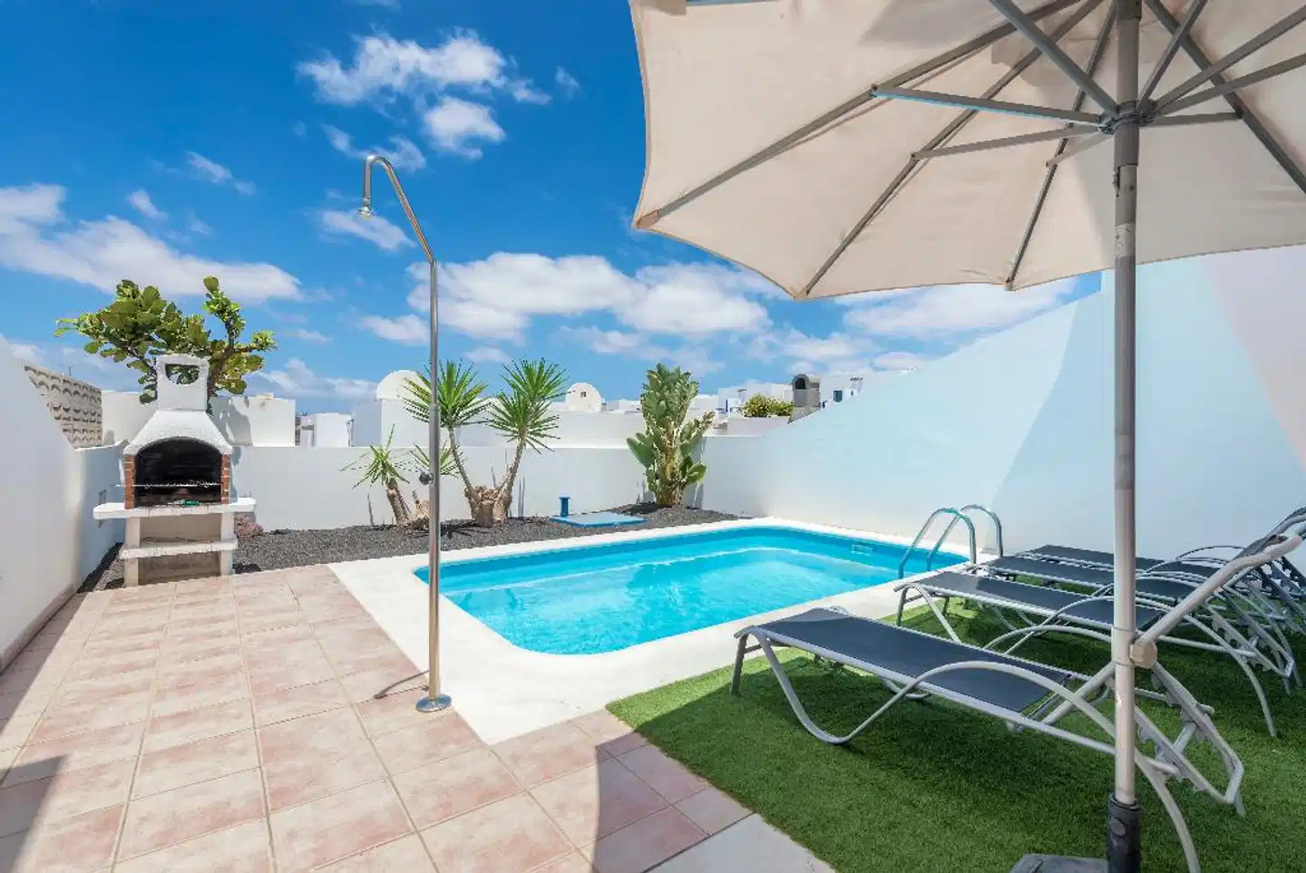 Villas Puerto Rubicon Pool