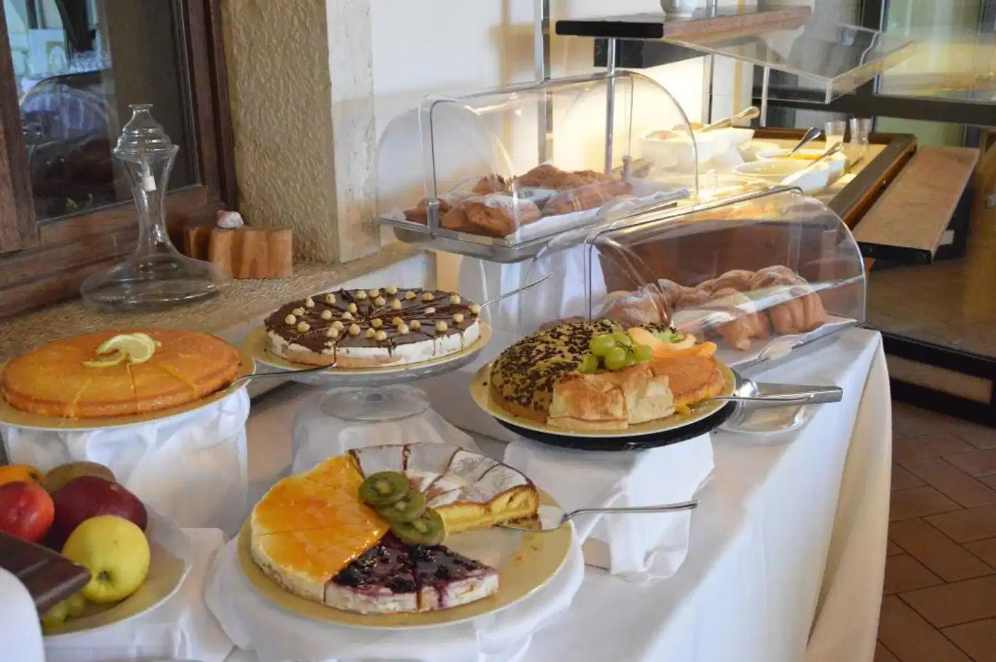 Villa Cariola Restaurant