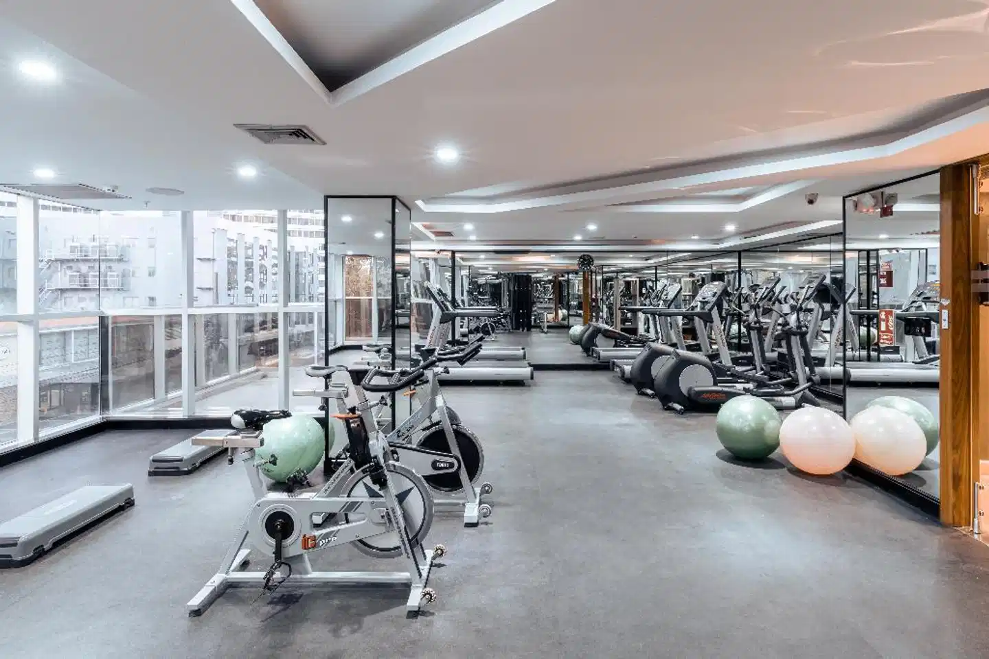 Exe Oriental Panamá Sport und Entertainment